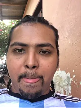 Mia sophia6 online show from 12-22-25, 07:00