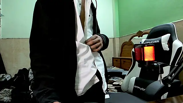 vincenzox7 online show from 02-13-26, 03:30