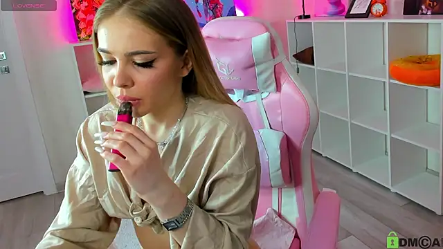 betty brianna online show from 01-15-26, 01:21