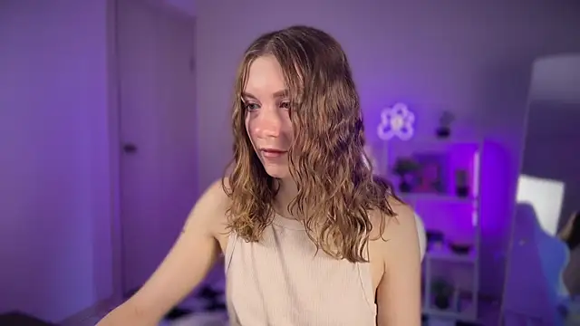 KellySunn online show from 04-14-26, 07:58