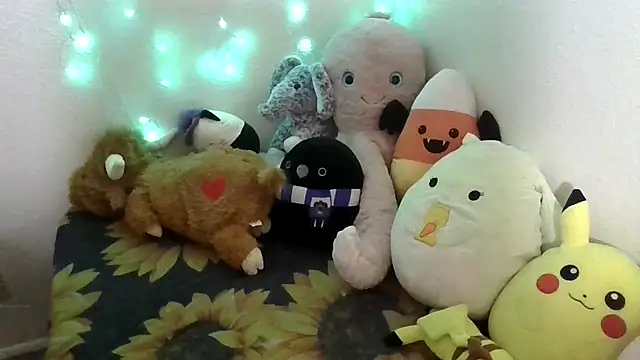 Snapshot of GabbyDaniella chatting on 02-19-26, 07:04 GabbyDaniella online show from 02-19-26, 07:04