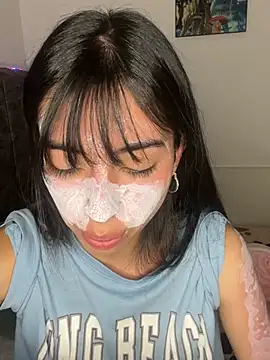 junorise23 online show from 02-26-26, 04:00