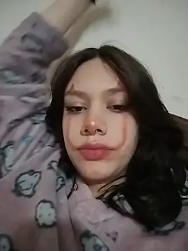 Snapshot of valerria_44 chatting on 06-11-26, 03:04 valerria 44 online show from 06-11-26, 03:04