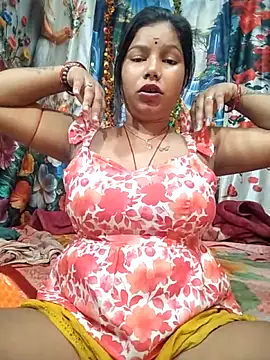 Snapshot of cftttttd56 chatting on 05-17-26, 03:26 cftttttd56 online show from 05-17-26, 03:26
