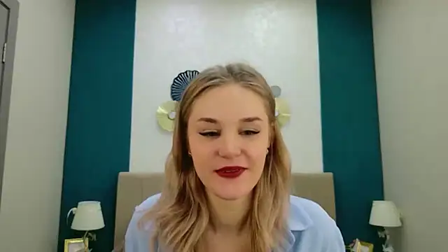 Molly Voss online show from 02-09-26, 03:27