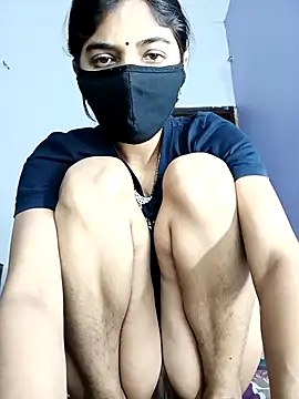 Snapshot of Curvy_Kavya chatting on 02-19-26, 07:37 Curvy Kavya online show from 02-19-26, 07:37