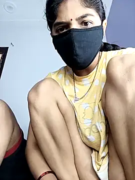 Snapshot of Curvy_Kavya chatting on 03-08-26, 06:39 Curvy Kavya online show from 03-08-26, 06:39