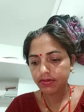 Snapshot of Mahima_rani34 chatting on 06-17-26, 09:49 Mahima rani34 online show from 06-17-26, 09:49