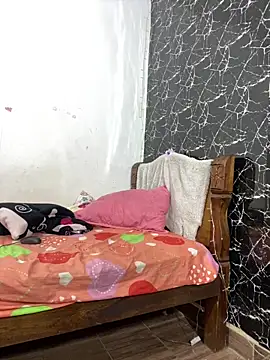 TheSexyLaura online show from 01-16-26, 07:18