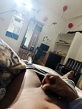 Snapshot of daddy_raj1208 chatting on 01-06-26, 06:33 daddy raj1208 online show from 01-06-26, 06:33