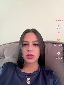 Snapshot of jujuarantes__2026 chatting on 06-10-26, 02:49 jujuarantes 2026 online show from 06-10-26, 02:49