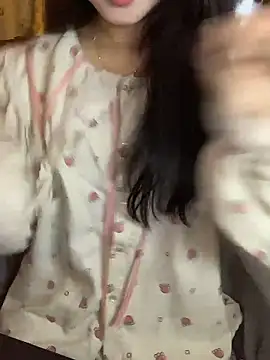 Sofiababy22 online show from 01-10-26, 02:41