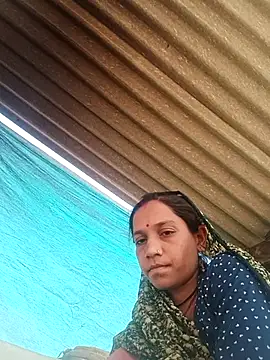 Karishma singh online show from 02-25-26, 03:38