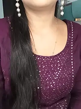 Snapshot of Deshi_bhabhi143 chatting on 06-21-26, 06:38 Deshi bhabhi143 online show from 06-21-26, 06:38