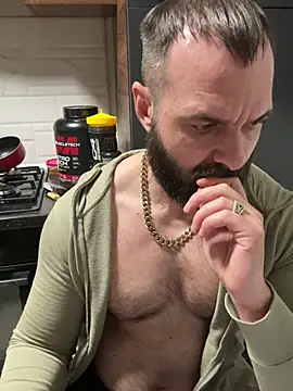 Snapshot of DamonSalvatore2 chatting on 01-10-26, 10:58 DamonSalvatore2 online show from 01-10-26, 10:58