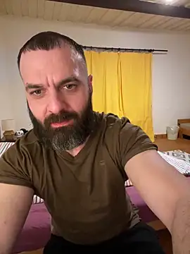 Snapshot of DamonSalvatore2 chatting on 02-11-26, 04:34 DamonSalvatore2 online show from 02-11-26, 04:34