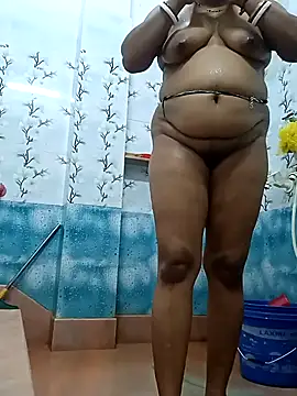 Snapshot of Hot-Angale chatting on 04-19-26, 07:18 Hot-Angale online show from 04-19-26, 07:18