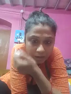 Snapshot of Hooghlypinkivabi chatting on 02-13-26, 01:18 Hooghlypinkivabi online show from 02-13-26, 01:18