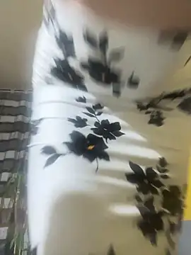 SexyMamiVee online show from 04-14-26, 03:51