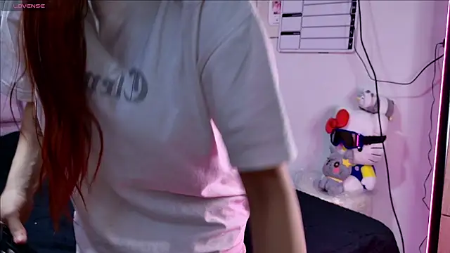 -SofiValentinaA online show from 04-24-26, 07:49