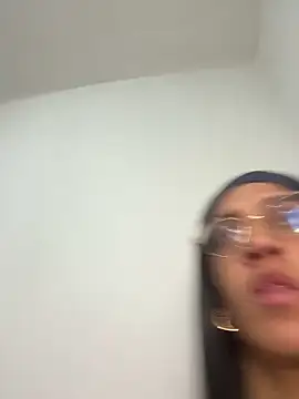 ValentinaEvanz online show from 02-25-26, 06:17