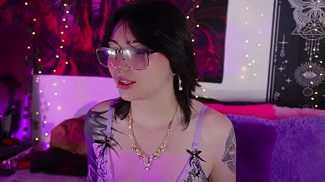 miami 18  online show from 04-04-26, 01:48