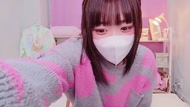 Mia--meow-- online show from 01-11-26, 11:59