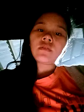 Snapshot of DIANAKUTE chatting on 03-21-26, 11:30 DIANAKUTE online show from 03-21-26, 11:30