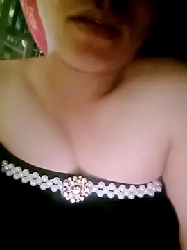 Snapshot of DIANAKUTE chatting on 04-13-26, 05:35 DIANAKUTE online show from 04-13-26, 05:35