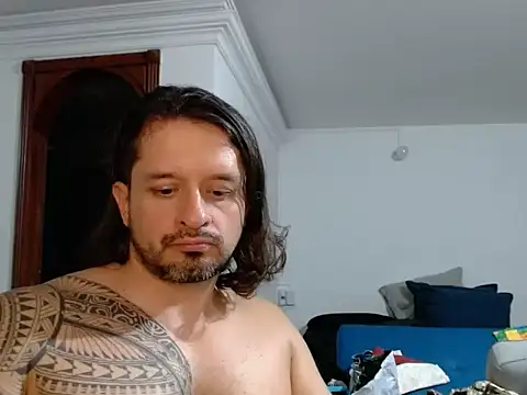 Snapshot of gonzzohunterr chatting on 03-21-26, 08:19 gonzzohunterr online show from 03-21-26, 08:19