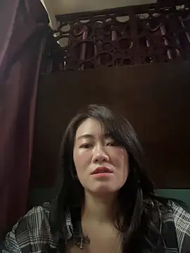 Molly-xiao online show from 05-27-26, 08:00