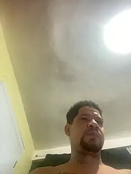 Dominicanobb online show from 03-18-26, 04:59