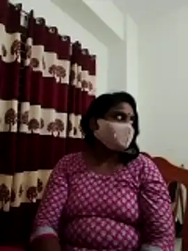 Snapshot of Hot_Sweety02 chatting on 03-15-26, 01:39 Hot Sweety02 online show from 03-15-26, 01:39