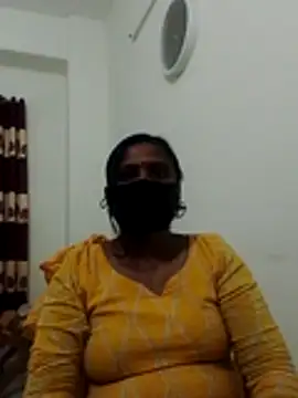 Snapshot of Hot_Sweety02 chatting on 03-23-26, 10:14 Hot Sweety02 online show from 03-23-26, 10:14
