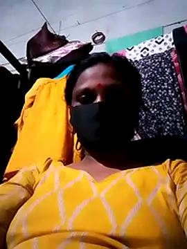 Snapshot of Hot_Sweety02 chatting on 07-15-26, 01:00 Hot Sweety02 online show from 07-15-26, 01:00
