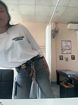 Chiipp69 online show from 02-23-26, 05:05