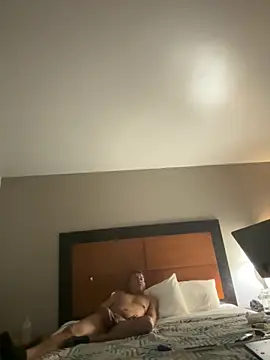 Snapshot of Siiinnful chatting on 02-22-26, 07:51 Siiinnful online show from 02-22-26, 07:51