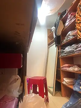 lele202526 online show from 04-17-26, 07:39