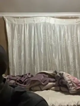 Snapshot of PETERSONNGCOBO chatting on 06-25-26, 04:22 PETERSONNGCOBO online show from 06-25-26, 04:22