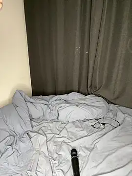 hey shinyy online show from 12-22-25, 05:21