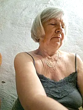 KlaudiaDarling online show from 07-08-26, 02:16