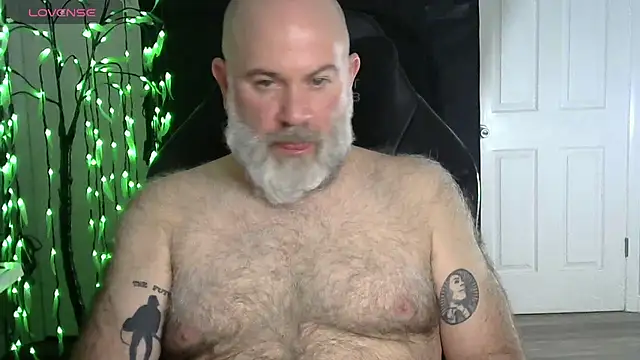 Snapshot of XJJ77x chatting on 02-26-26, 02:43 XJJ77x online show from 02-26-26, 02:43