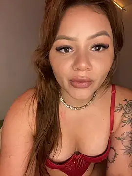 Snapshot of Isisbennett chatting on 04-18-26, 06:45 Isisbennett online show from 04-18-26, 06:45