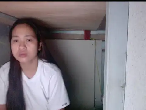 Snapshot of HottiesAsianAriane chatting on 02-07-26, 05:05 HottiesAsianAriane online show from 02-07-26, 05:05