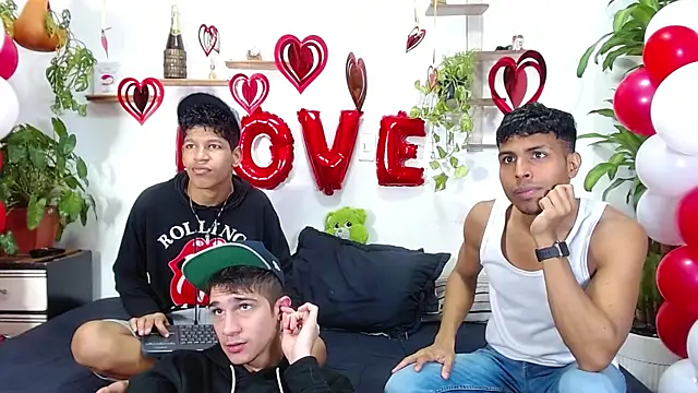 Interracial Snow Bunny online show from 02-15-26, 06:59