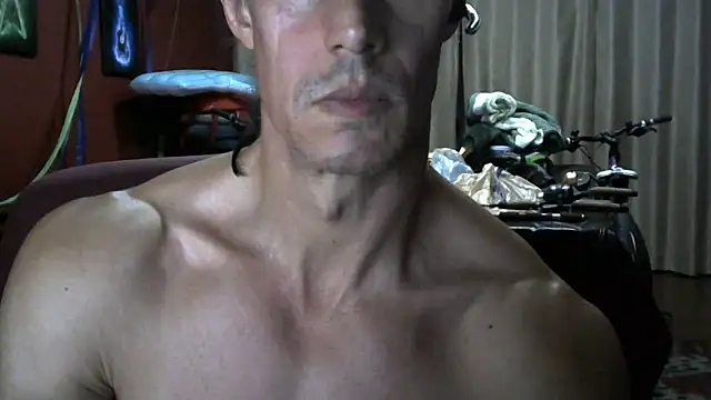 Snapshot of koolchillfun696969 chatting on 05-24-26, 06:40 koolchillfun696969 online show from 05-24-26, 06:40