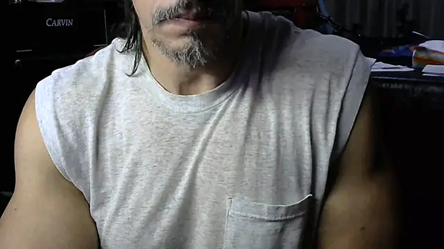 Snapshot of koolchillfun696969 chatting on 06-25-26, 03:50 koolchillfun696969 online show from 06-25-26, 03:50