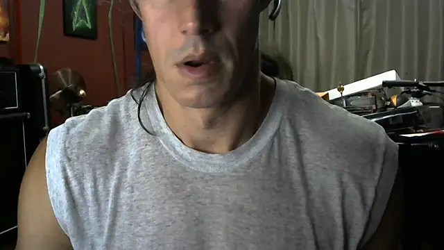 Snapshot of koolchillfun696969 chatting on 08-07-26, 05:31 koolchillfun696969 online show from 08-07-26, 05:31