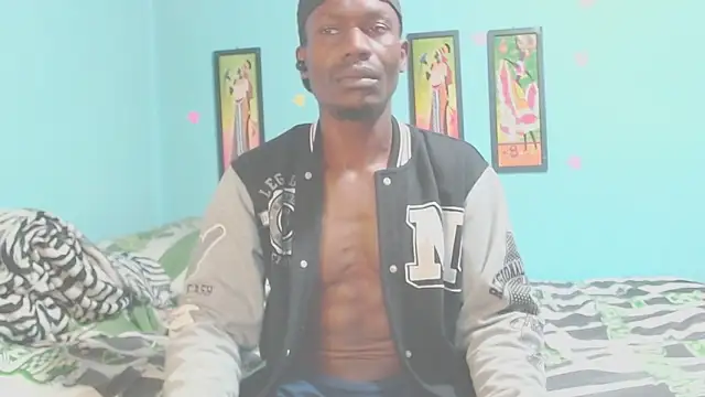 Snapshot of miltonjjakee chatting on 03-10-26, 06:07 miltonjjakee online show from 03-10-26, 06:07