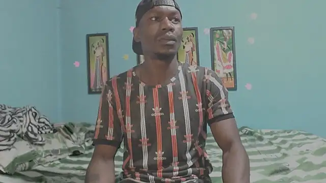 Snapshot of miltonjjakee chatting on 03-29-26, 11:10 miltonjjakee online show from 03-29-26, 11:10